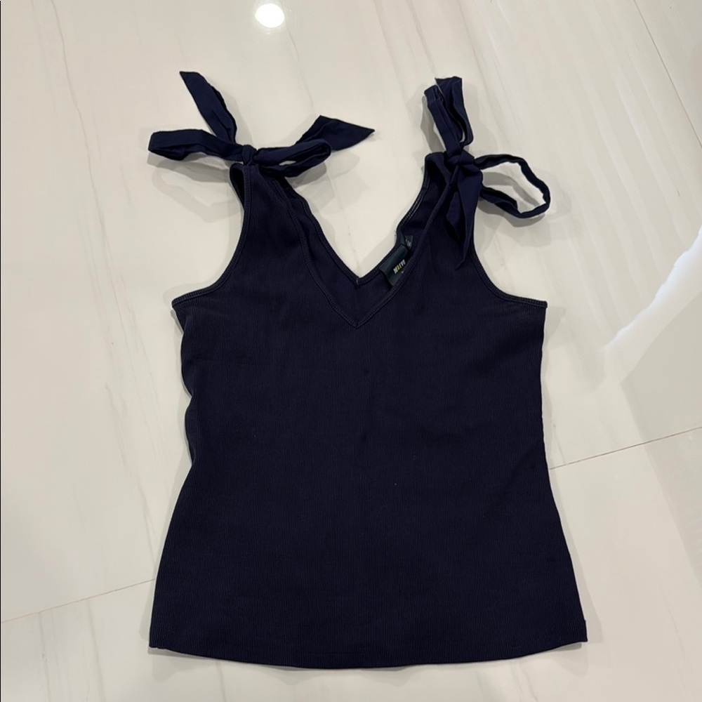Maeve Black Fitted Tie Front Tank Top